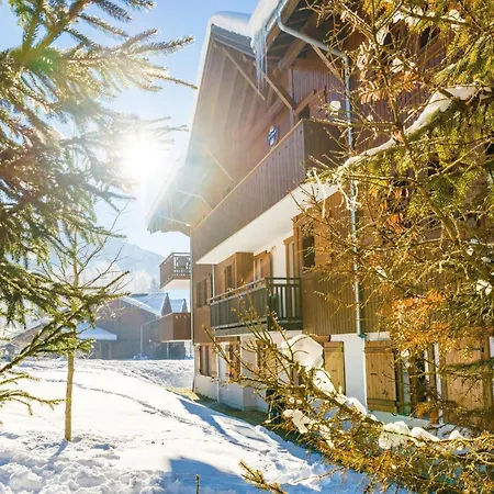 Stunning Mountain With Heated Pool Apartment Samoëns